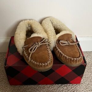 L.L. Bean Tan leather and fluffy shearling Moccasin Slippers
